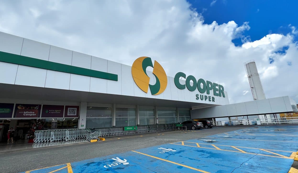 Rede Cooper abre mais de 40 vagas de emprego em Blumenau