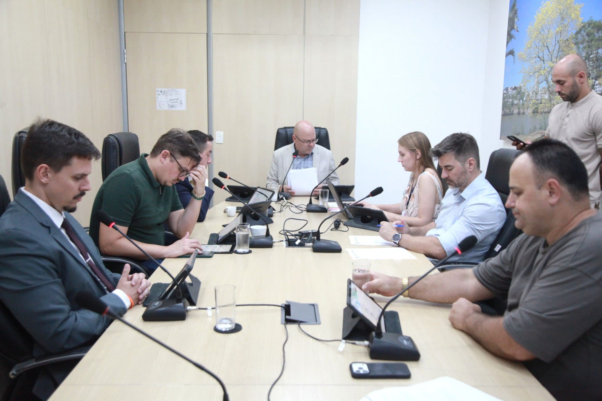 Comissões da Câmara aprovam contas de Blumenau e avançam em projetos importantes