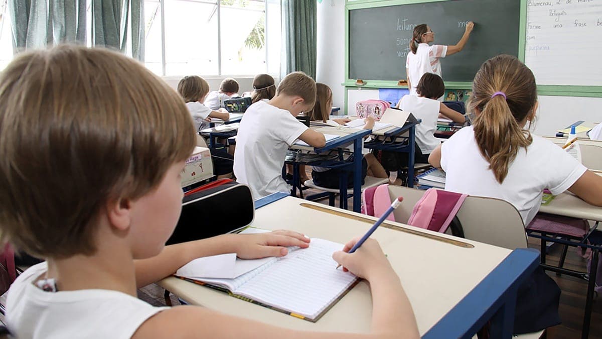 Blumenau Cria Escola de Liderança para Gestores da Rede Municipal de Ensino