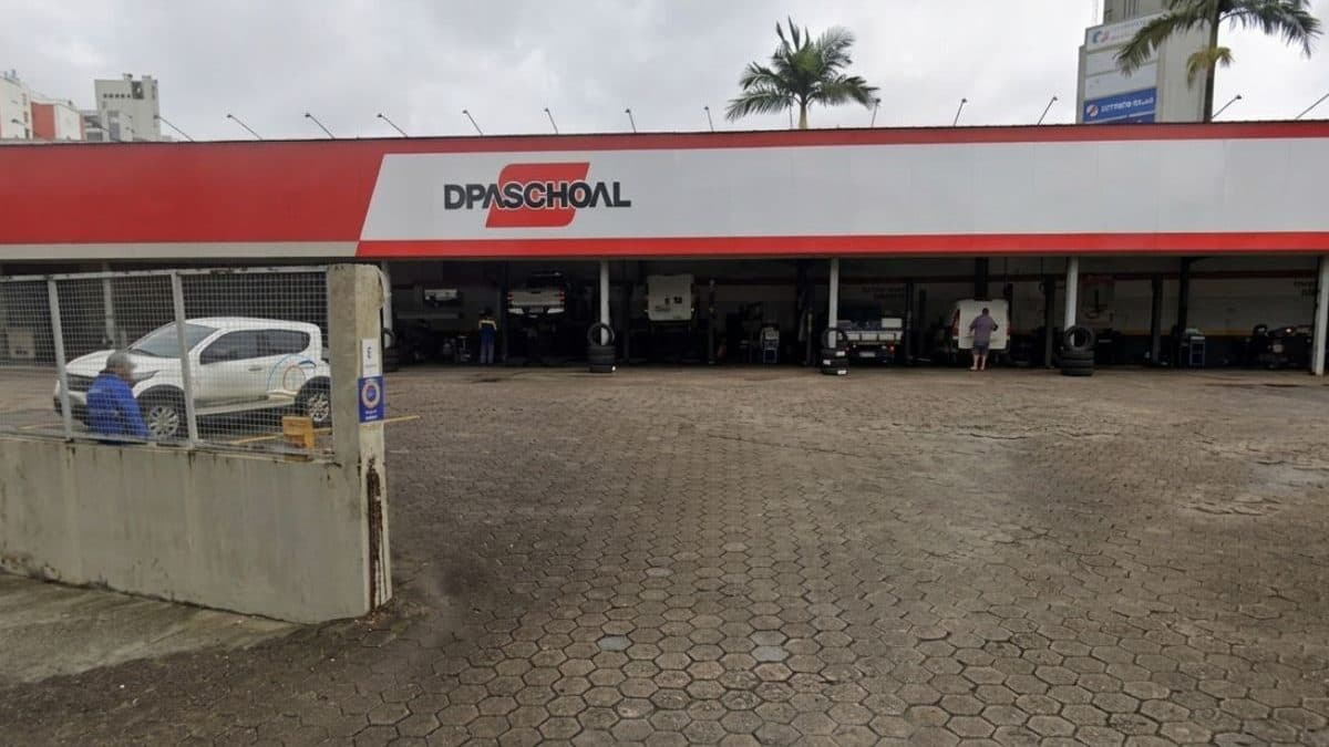 Gigante do setor automotivo surpreende ao fechar unidade após mais de 40 anos em SC