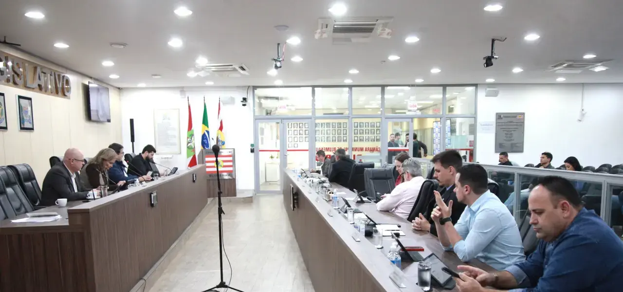 Câmara de Blumenau aprova projetos e novas fiscalizações - Visor Notícias