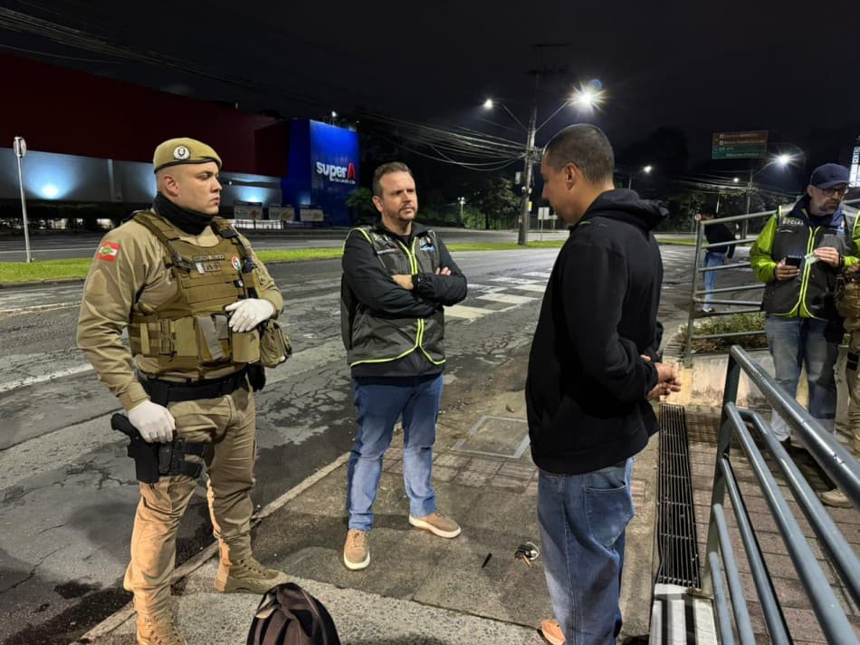 Blumenau promove mais uma operação noturna de abordagem social