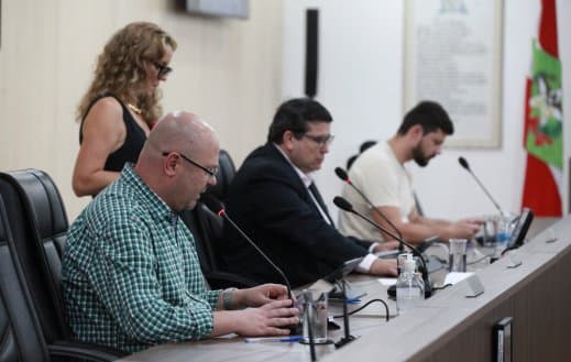 Câmara aprova atualização da lei que regulamenta o transporte escolar em Blumenau - Câmara Municipal de Blumenau
