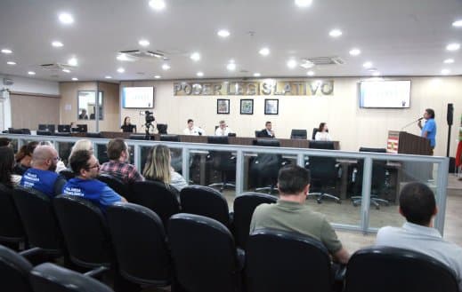 Secretaria Municipal de Promoção da Saúde faz prestação de contas na Câmara de Blumenau - Câmara Municipal de Blumenau