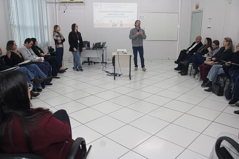 Blumenau capacita lideranças da Saúde para melhorar atendimento nas unidades básicas