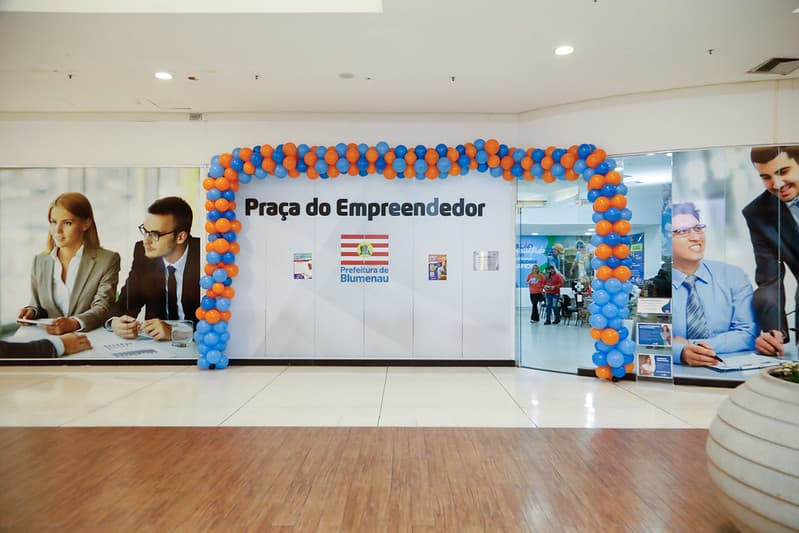 MEIs de Blumenau terão atendimento especial em setembro para regularizar empresas e buscar crédito