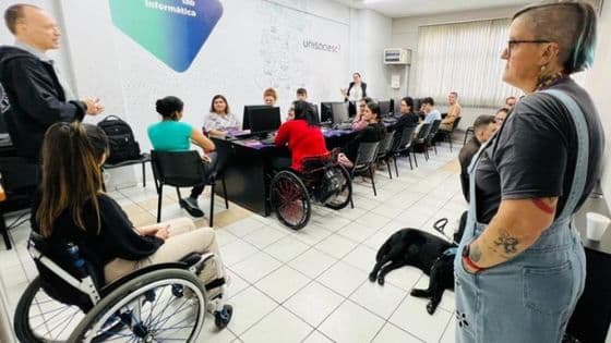 Blumenau abre inscrições para curso gratuito de informática para PcD - Portal da Cidade - Blumenau / SC