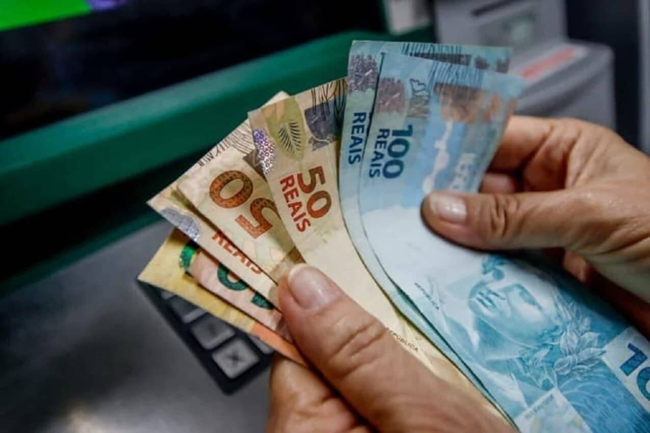 Consumidores endividados podem receber apoio especializado em Blumenau